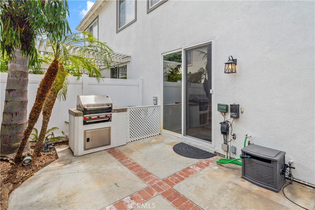 7635 Park Field Circle