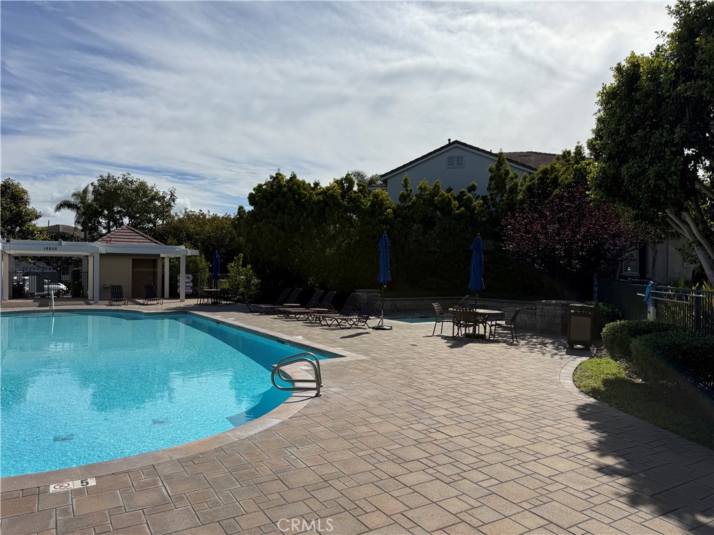 7635 Park Field Circle