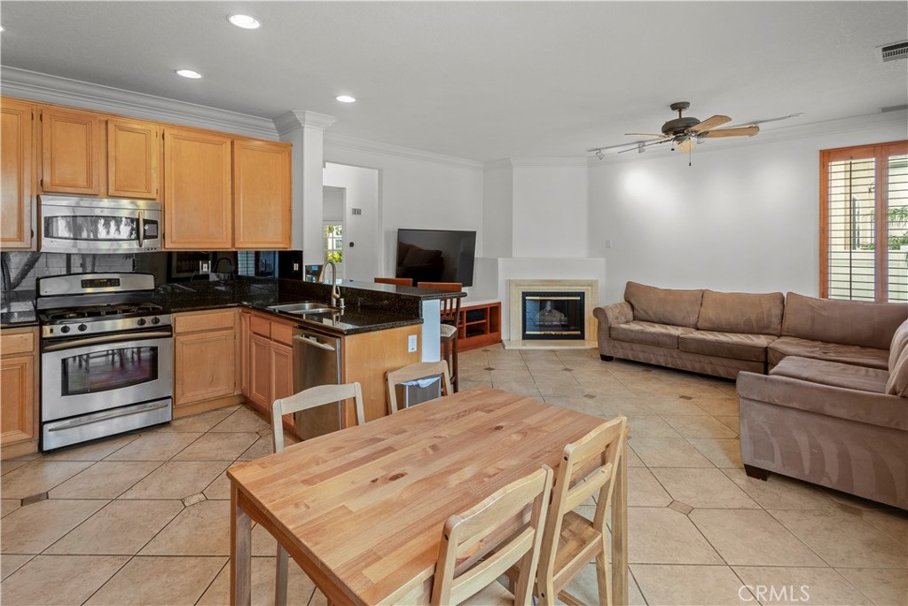 7635 Park Field Circle