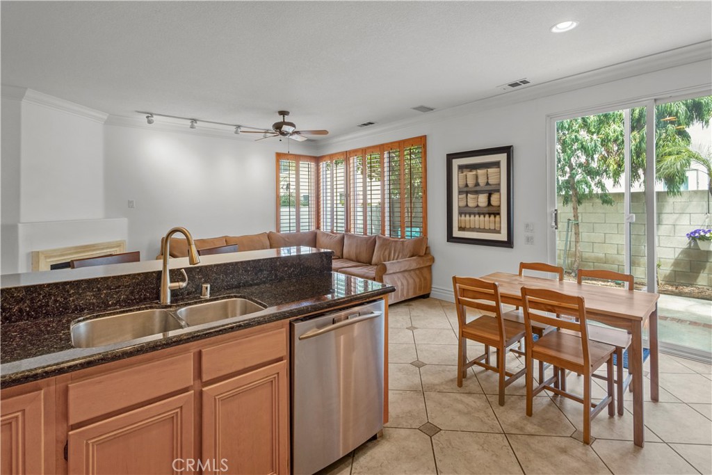 7635 Park Field Circle