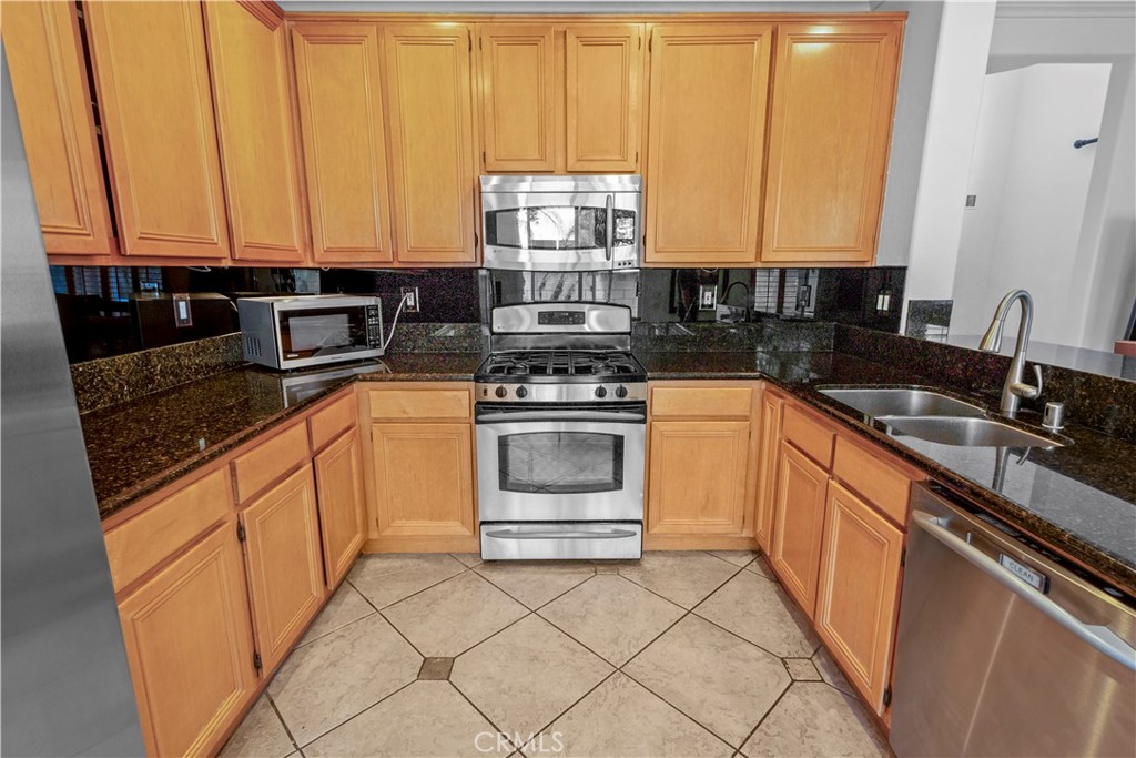 7635 Park Field Circle