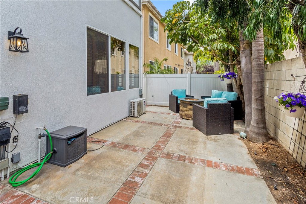 7635 Park Field Circle
