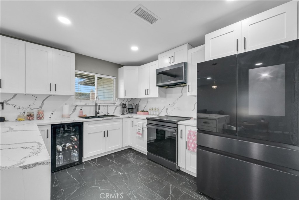 9977 Granite Hill