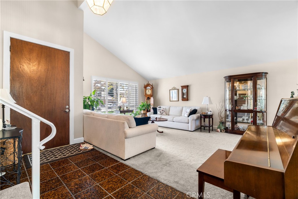 16623 Windward