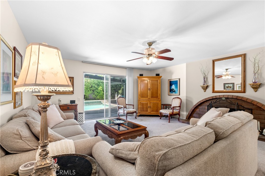 16623 Windward