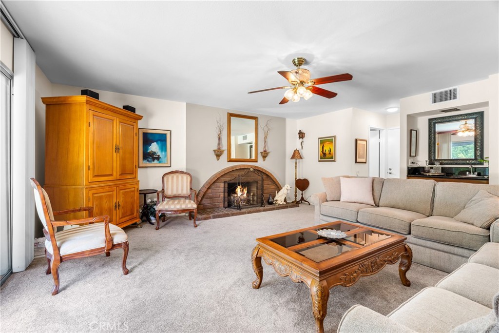 16623 Windward