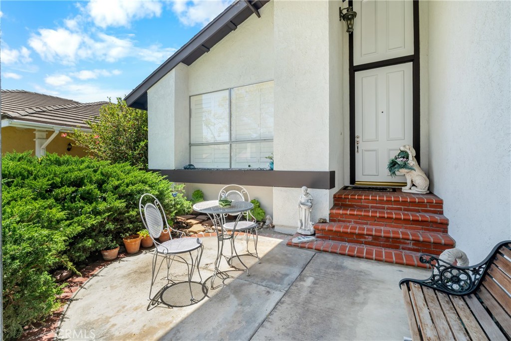 16623 Windward