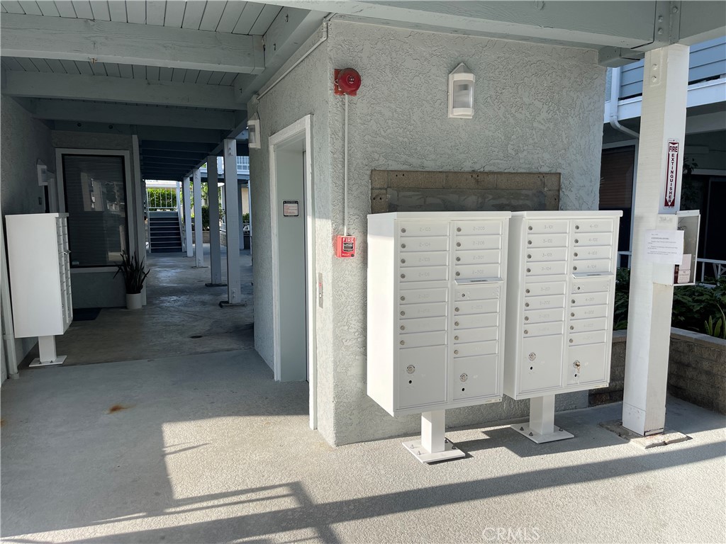 16960 Algonquin Street I-204