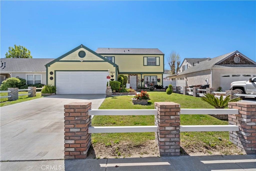 1932 Cherry Wood Lane