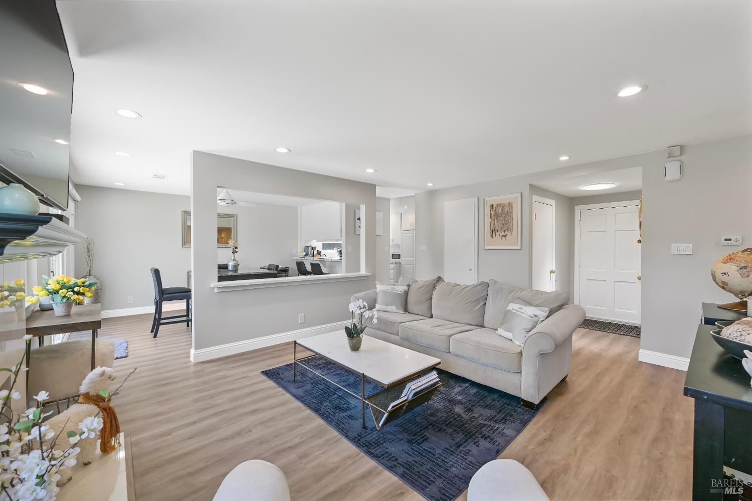38 San Ramon Way