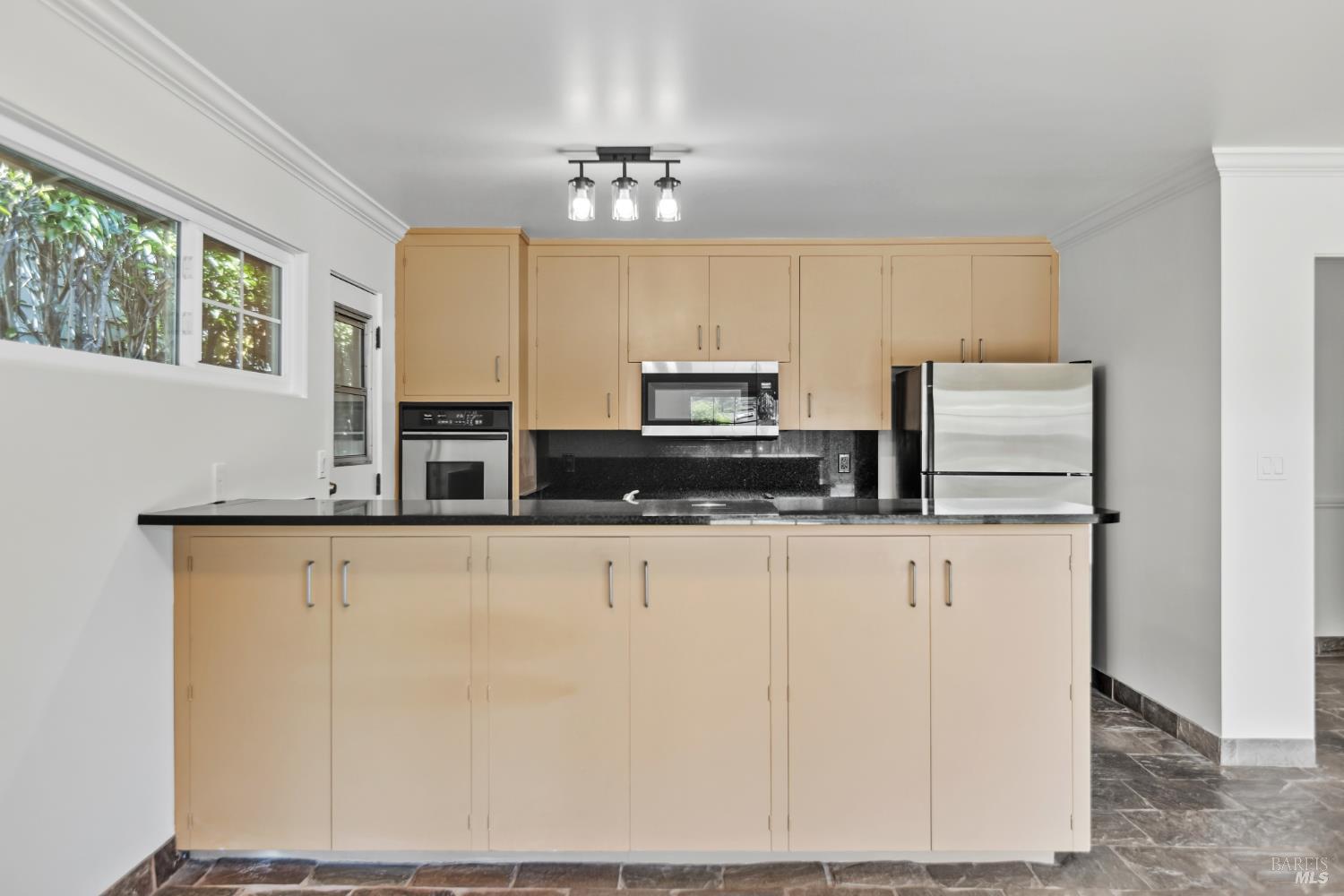 21 Washington Avenue