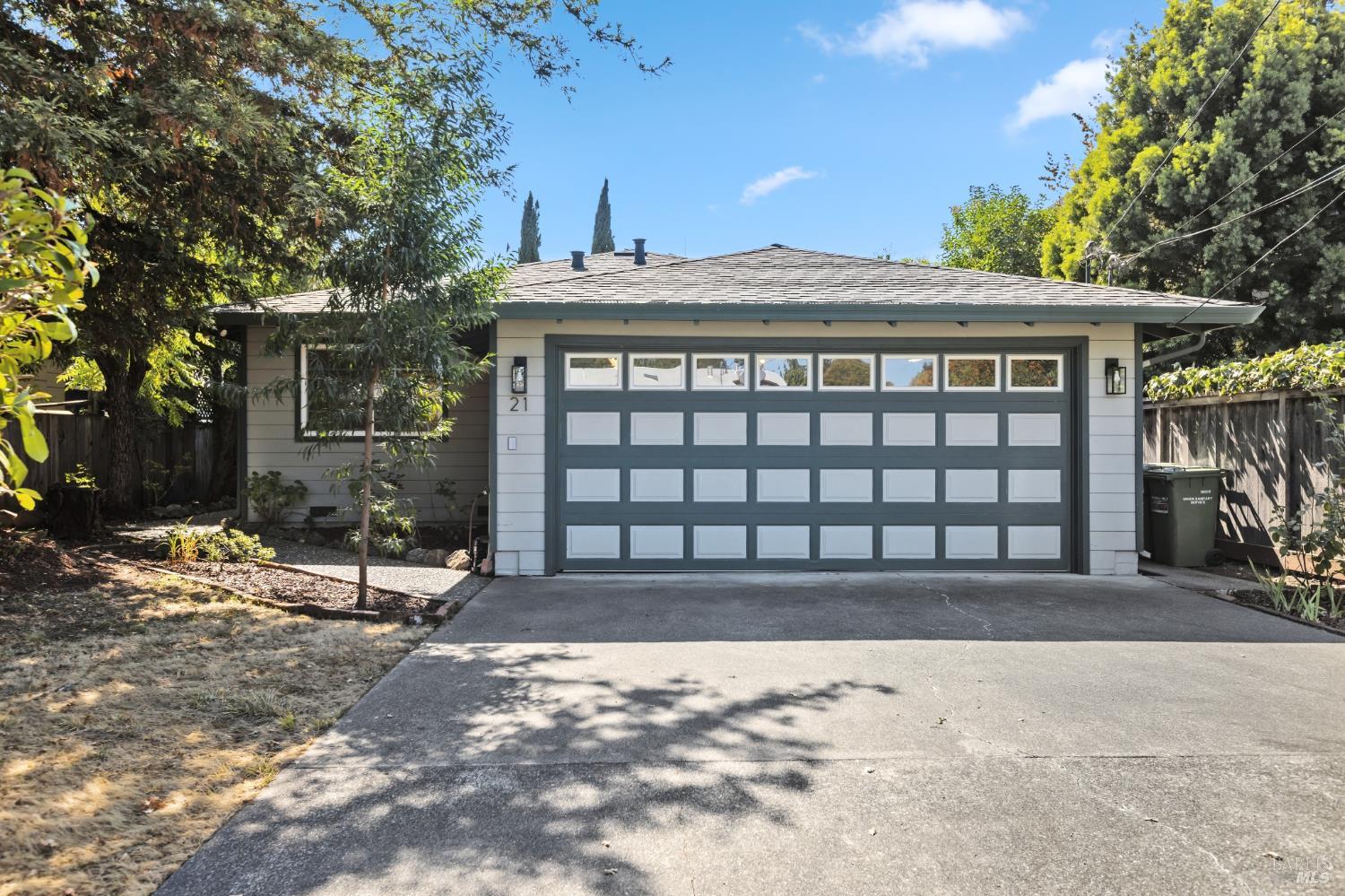 21 Washington Avenue