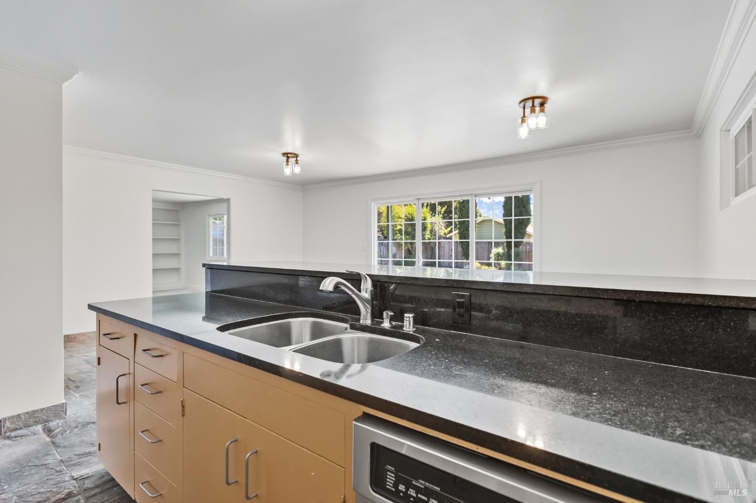 21 Washington Avenue