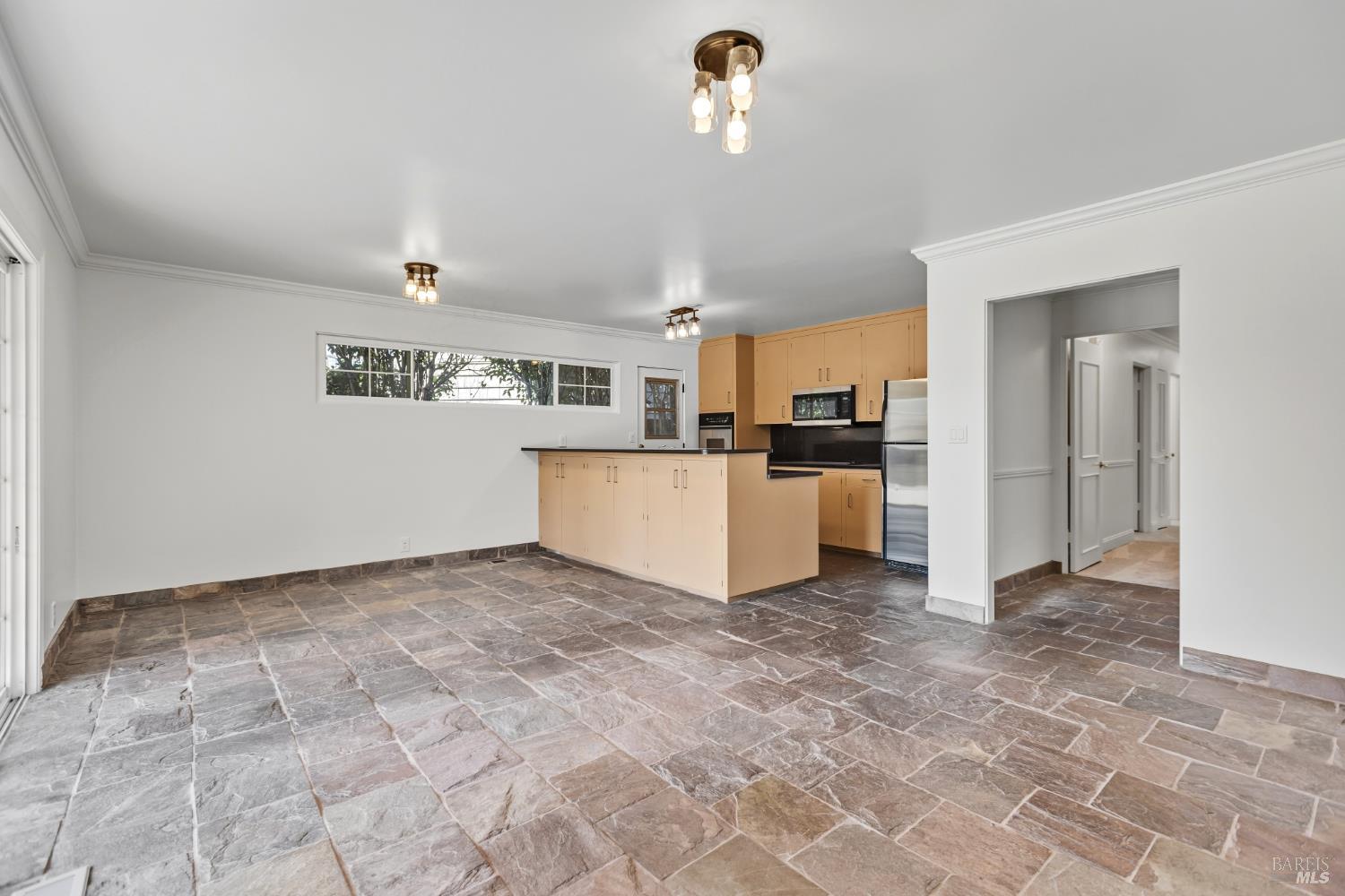 21 Washington Avenue