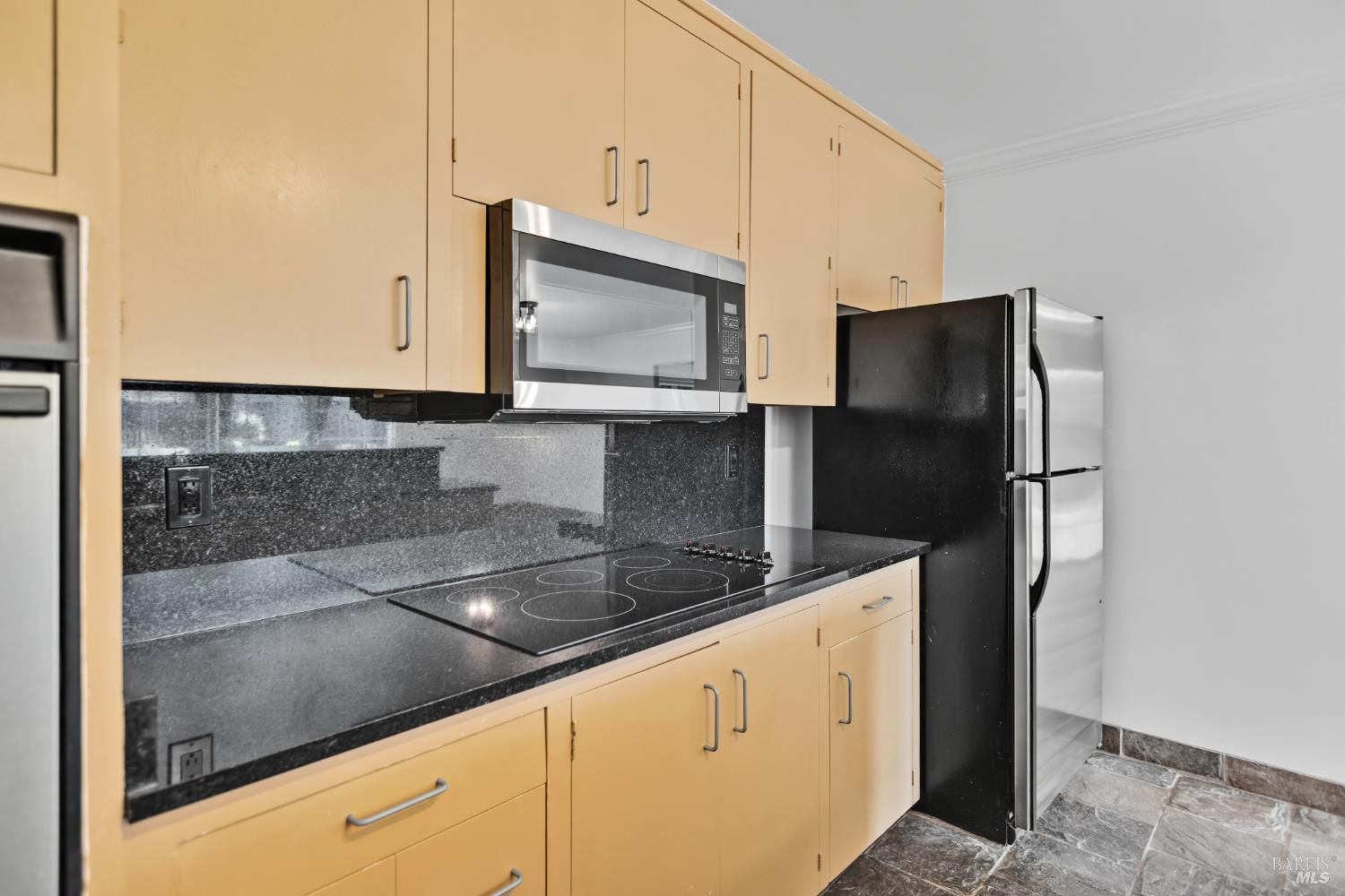 21 Washington Avenue