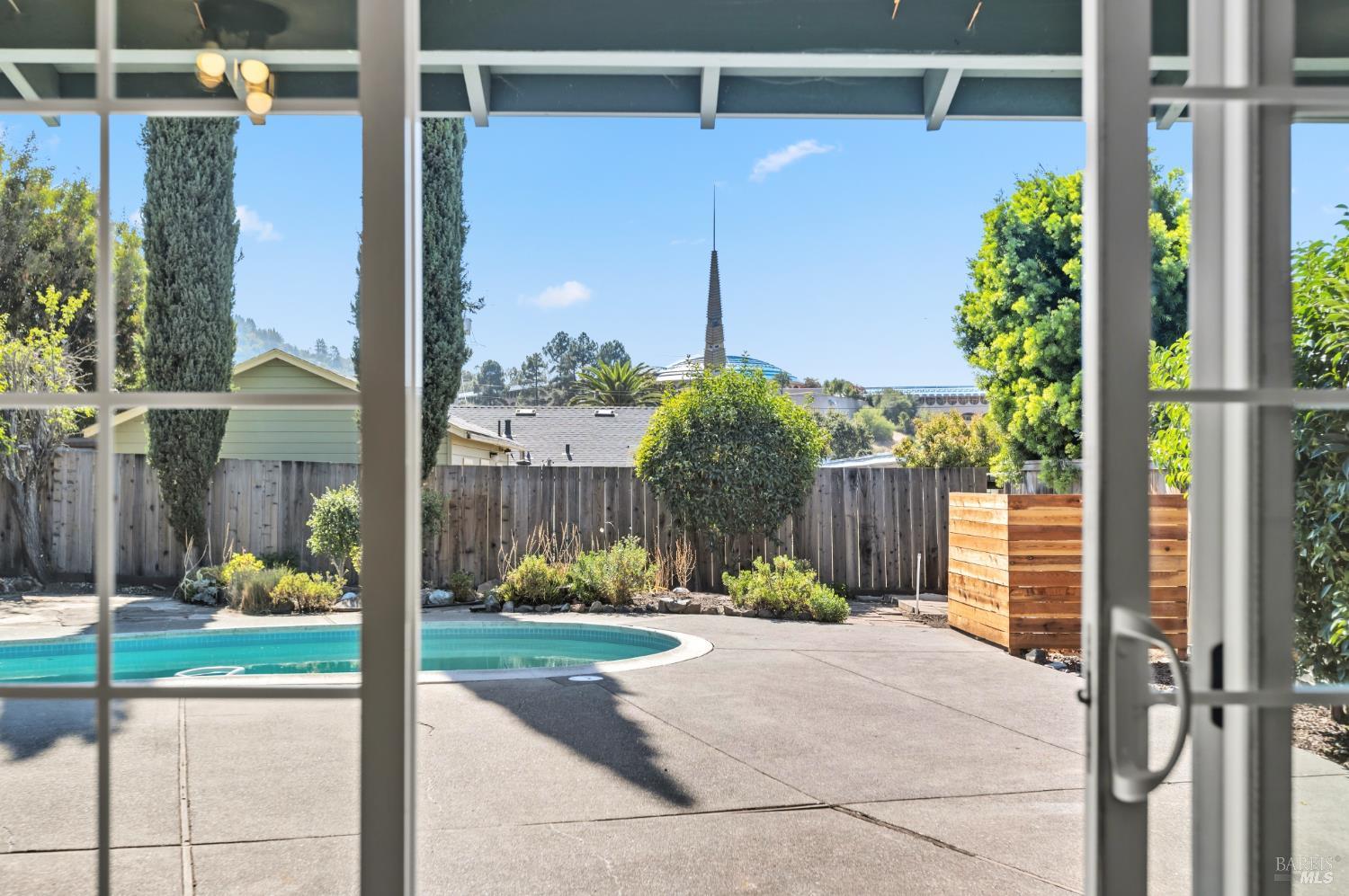 21 Washington Avenue