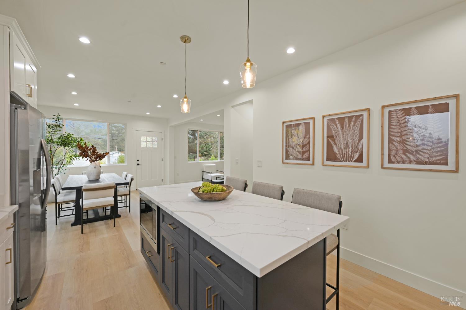 327 Butterfield Road