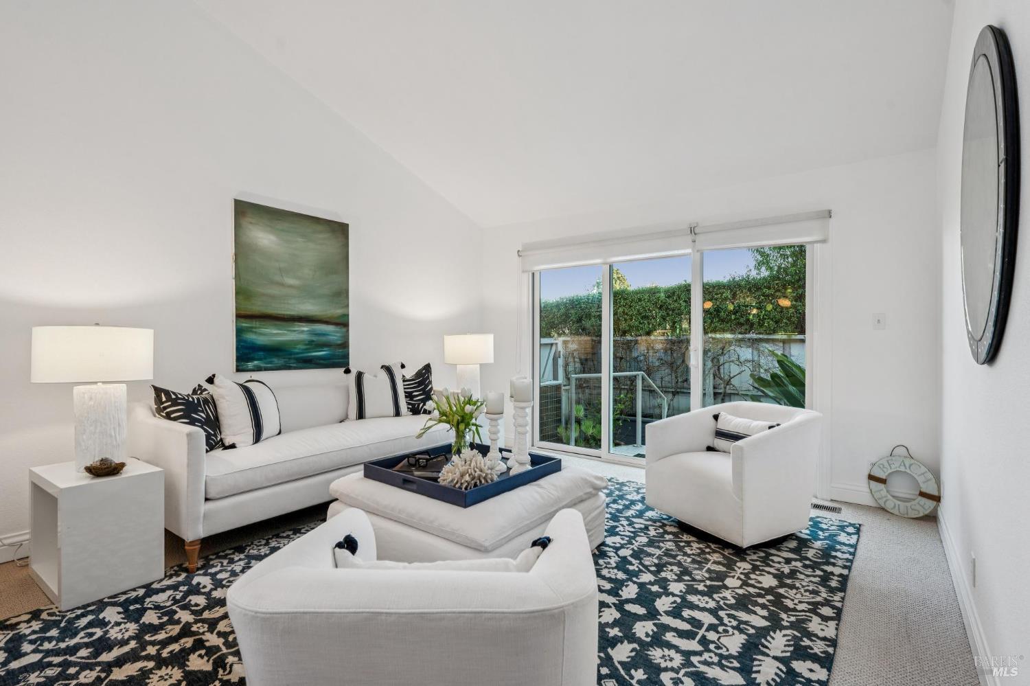 28 Corte Del Coronado