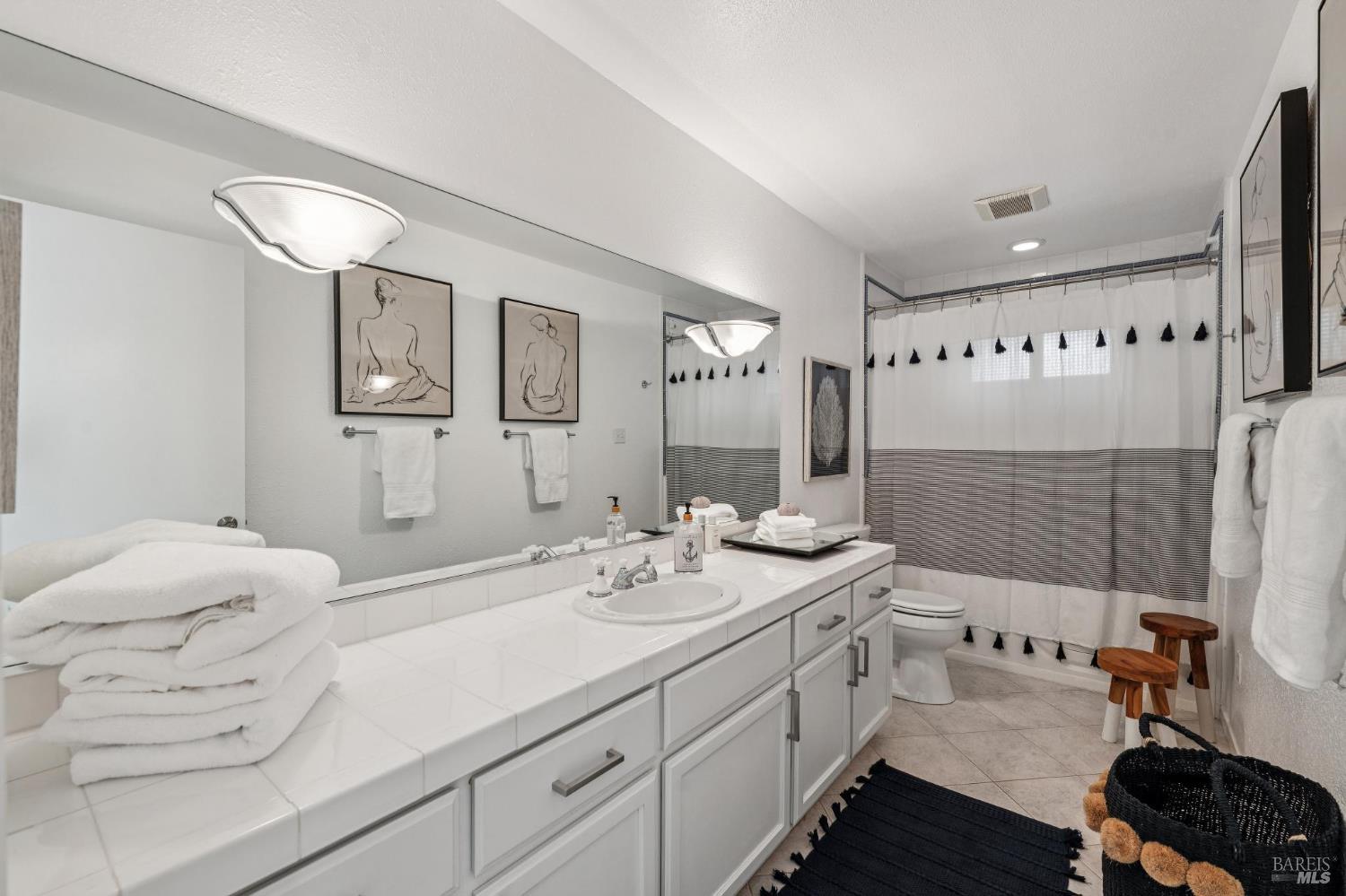 28 Corte Del Coronado