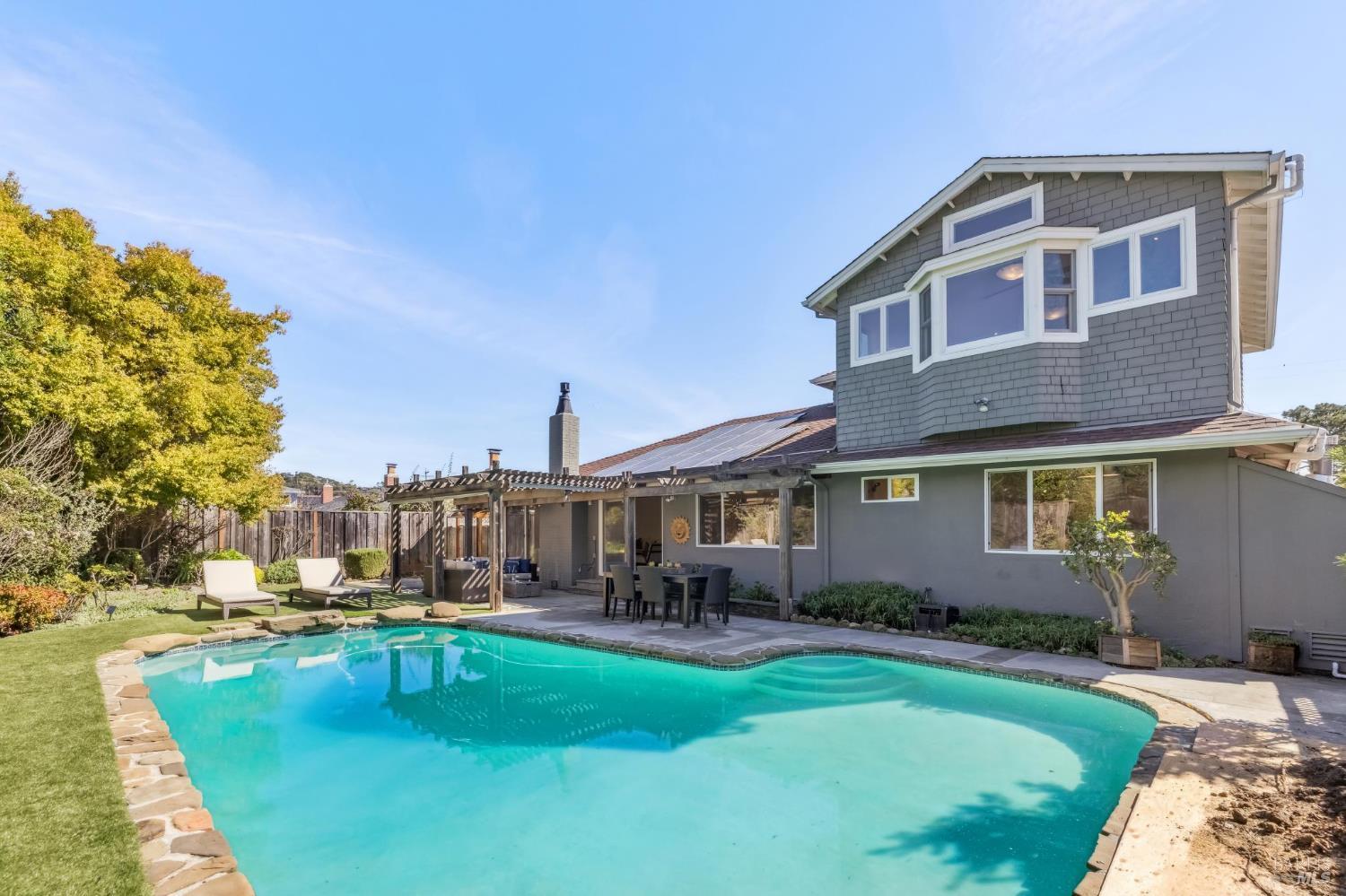 38 Cornell Avenue