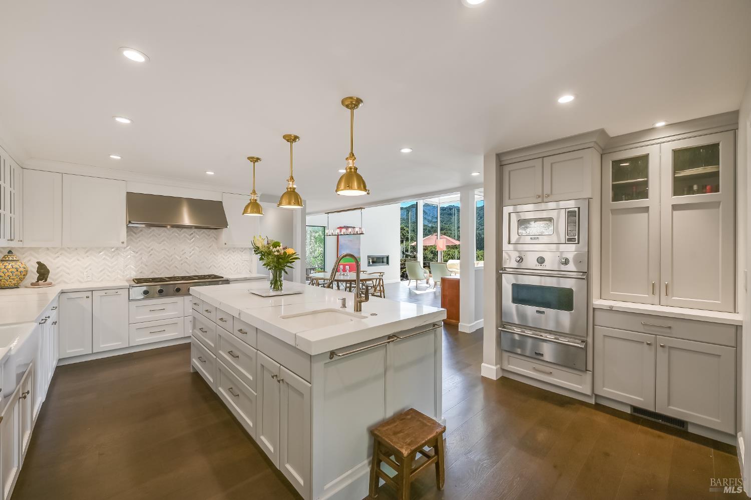 1676 Indian Valley Road