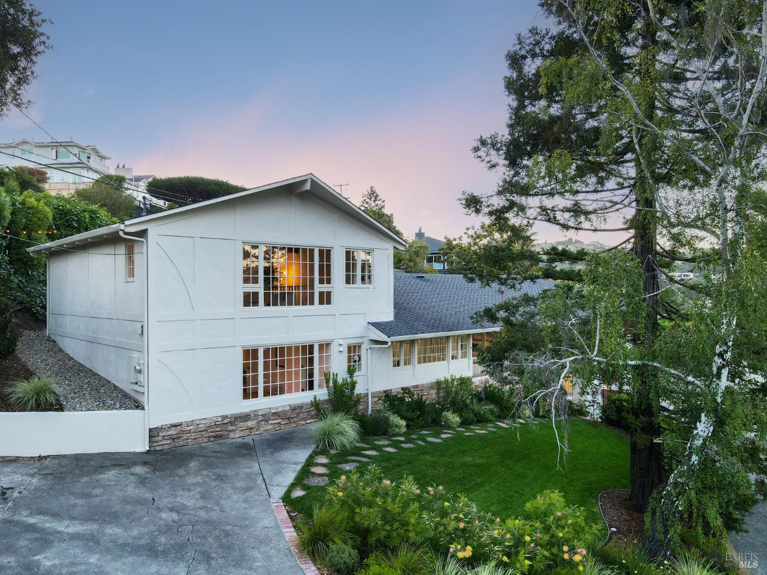 120 Ricardo Road