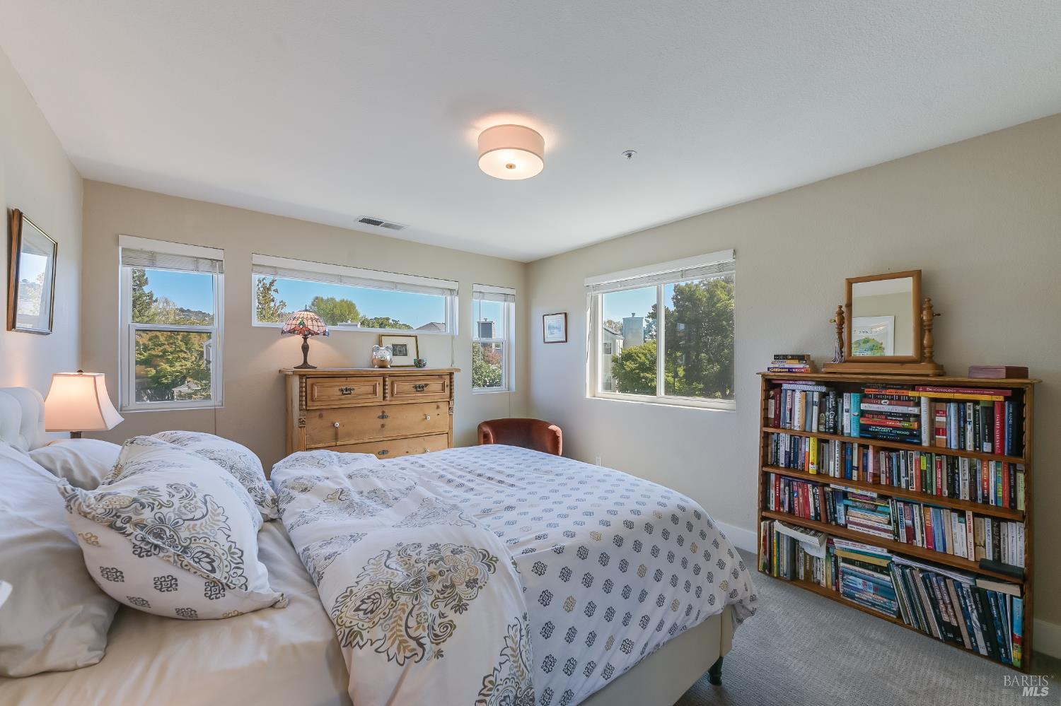 68 Cross Creek Place