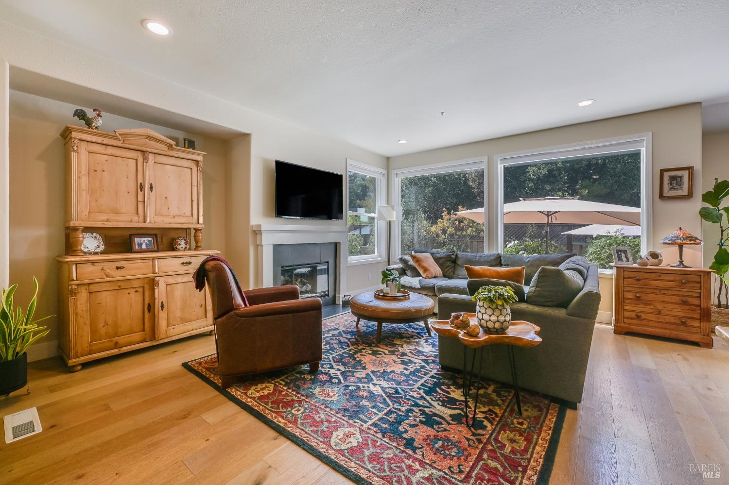 68 Cross Creek Place