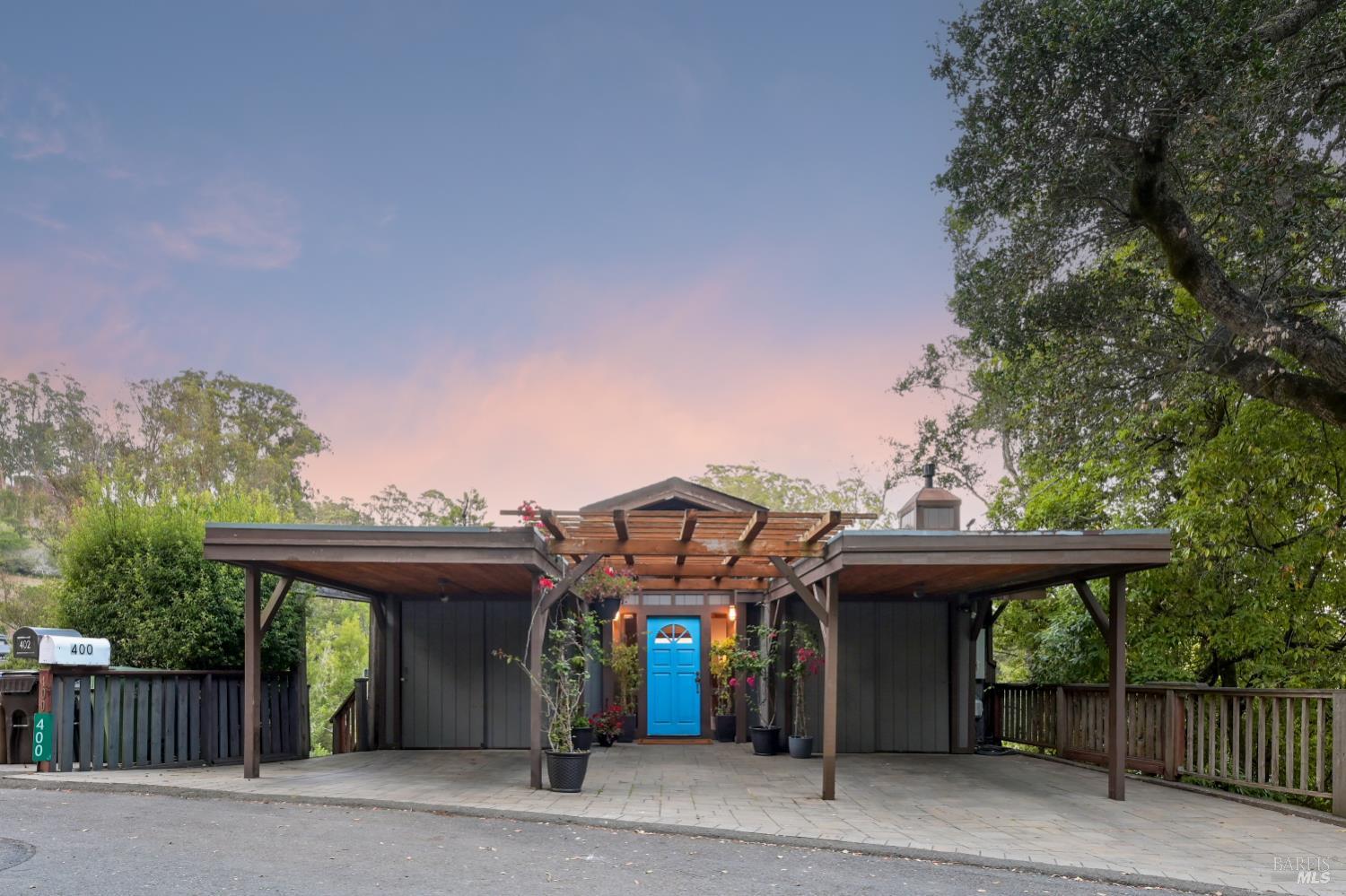 400 Laverne Avenue