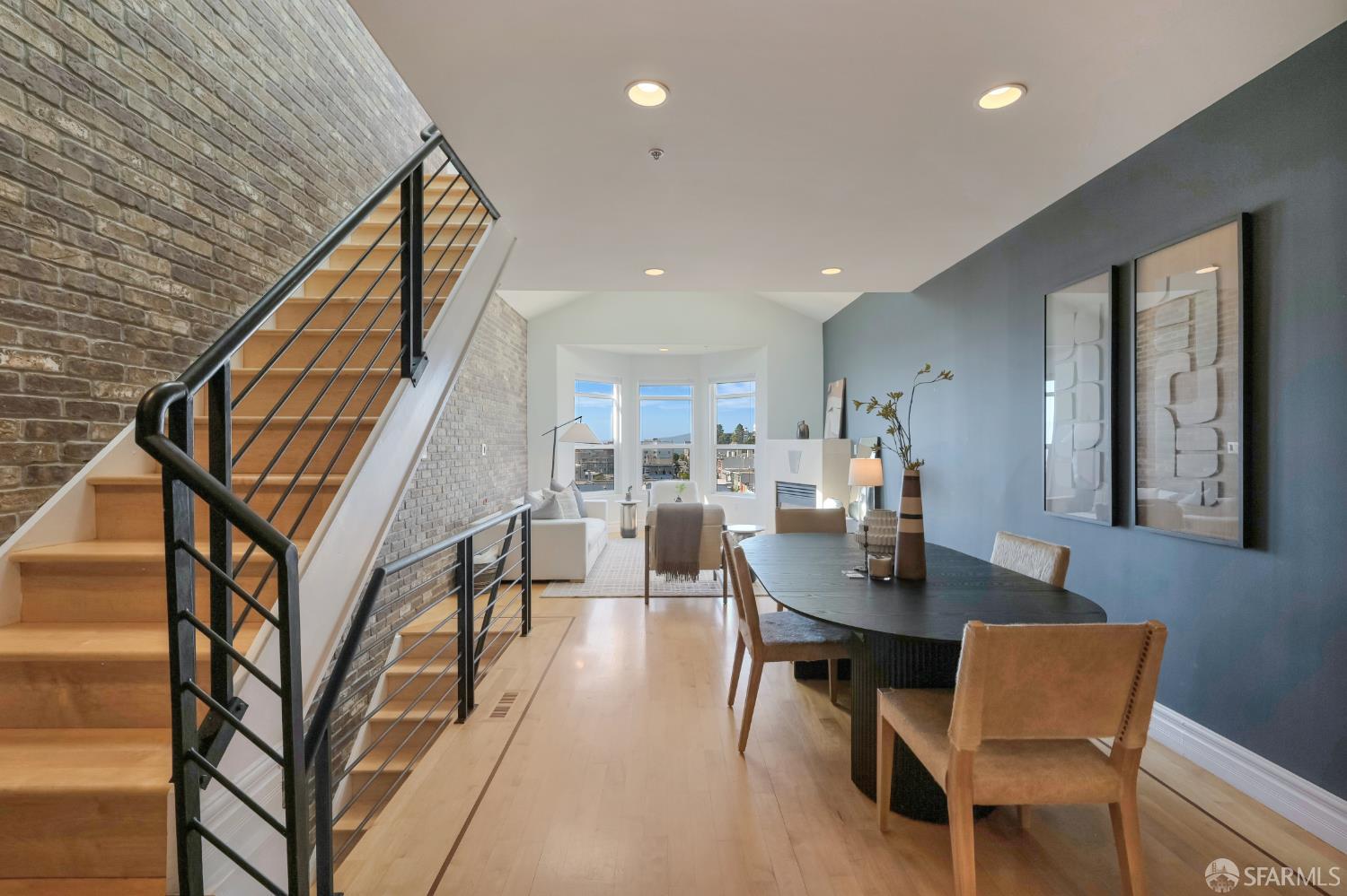 1601 Pacific Avenue Unit: #403
