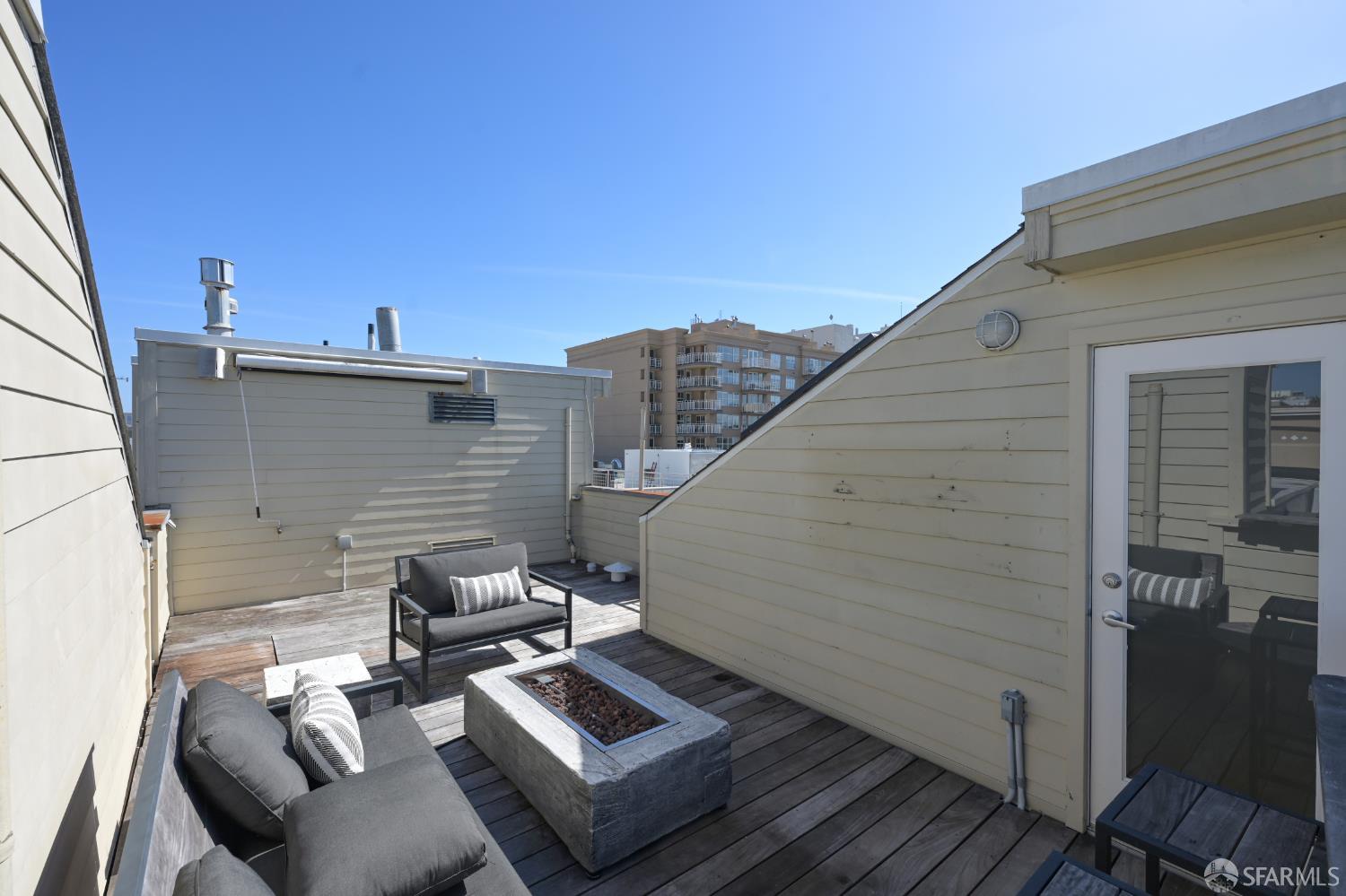 1601 Pacific Avenue Unit: #403