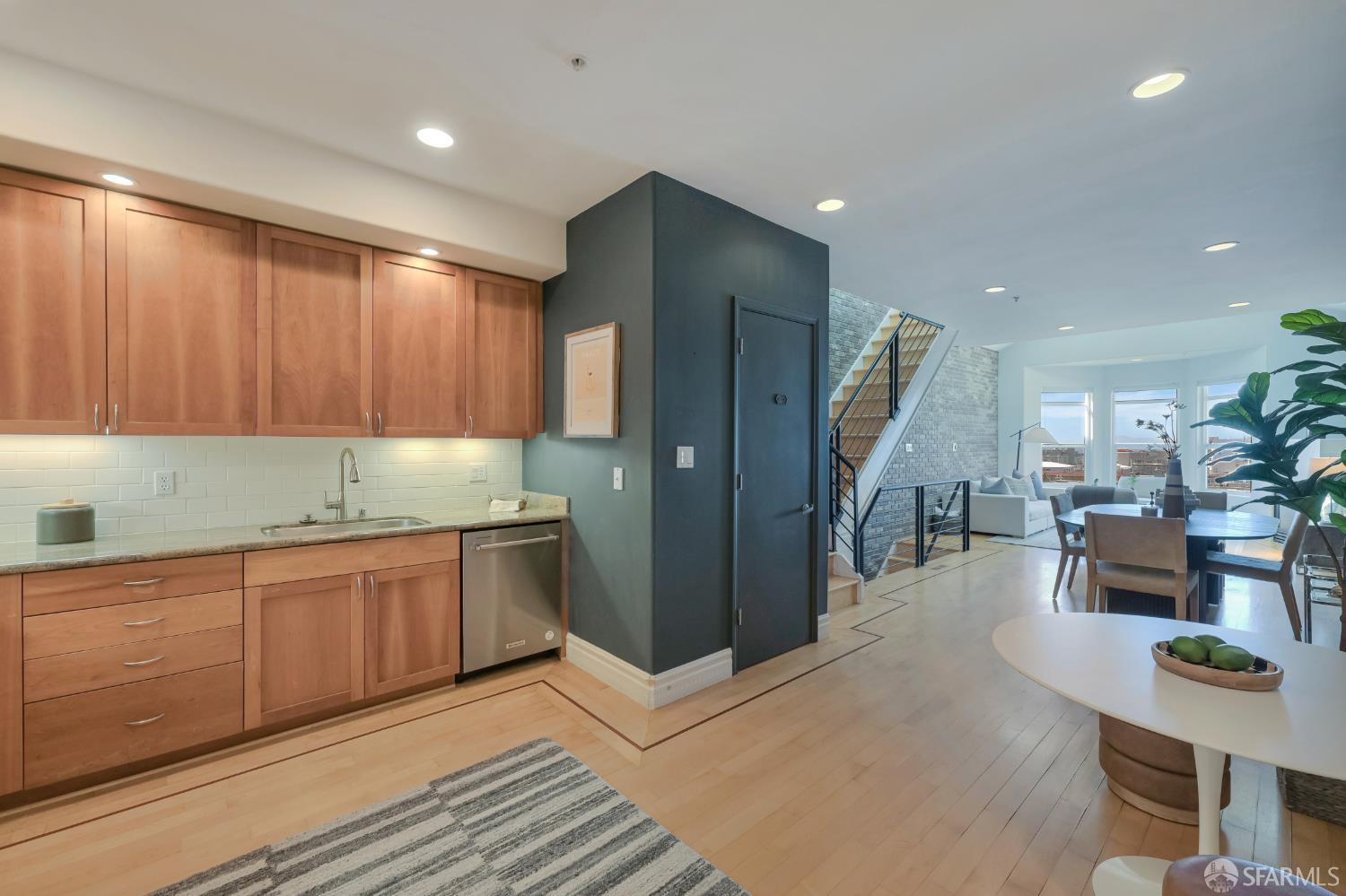 1601 Pacific Avenue Unit: #403