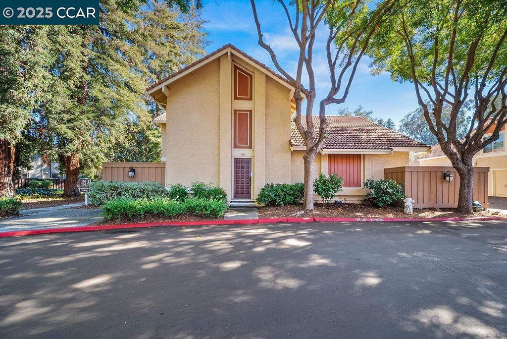 101 Candelero Pl