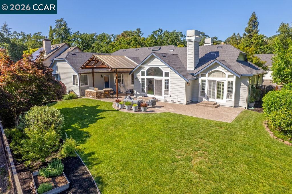 3 Meadowbrook Ln