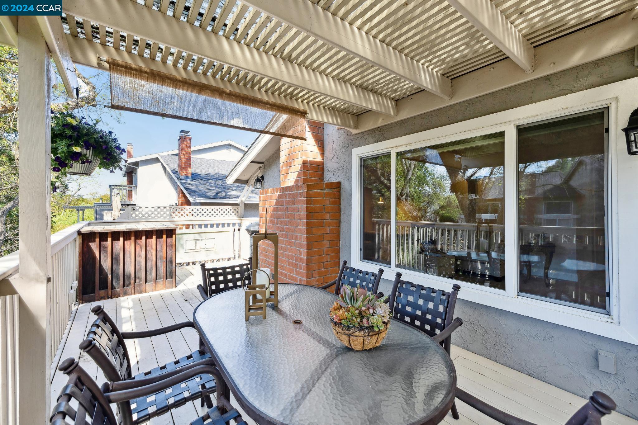 1109 Glengarry Dr