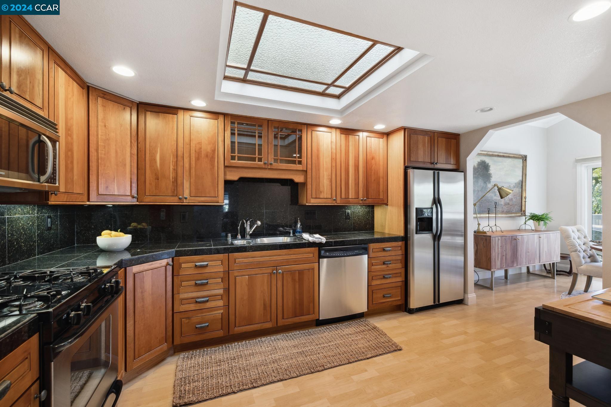 1109 Glengarry Dr