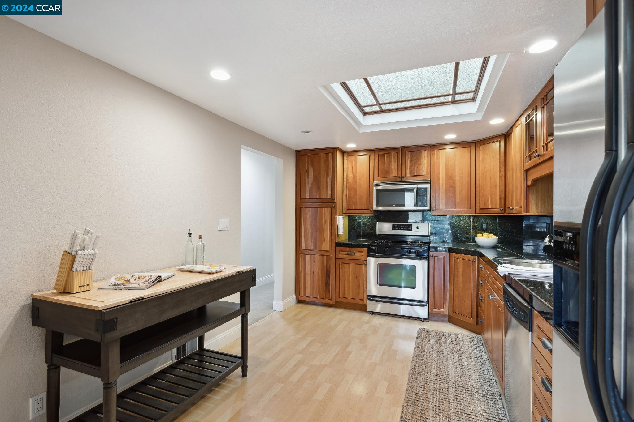 1109 Glengarry Dr