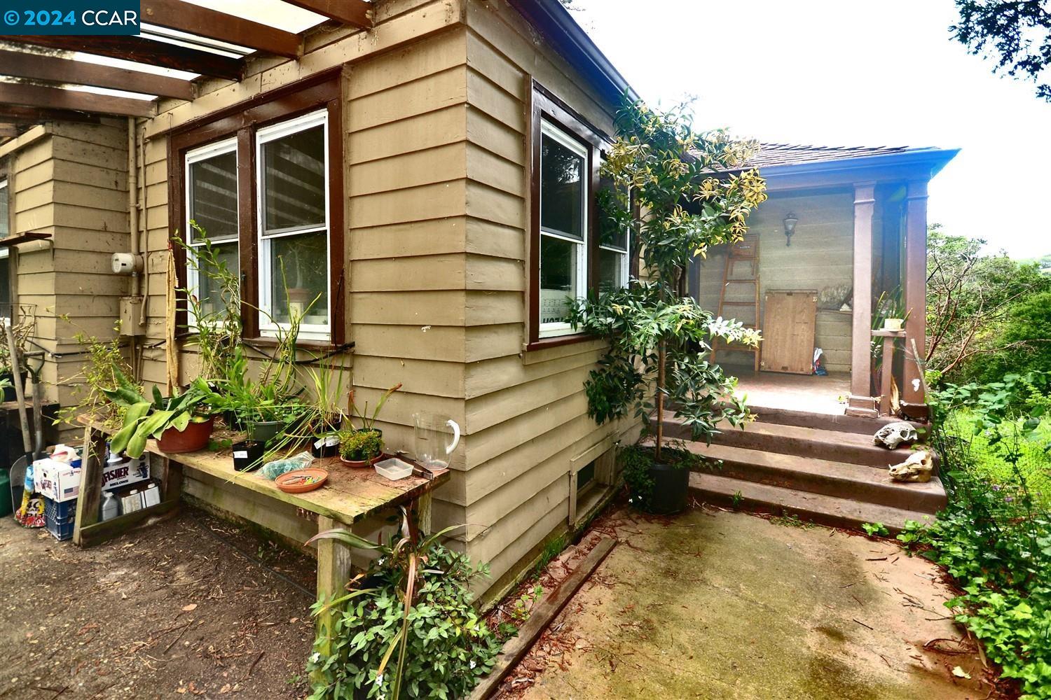 166 Canon Dr