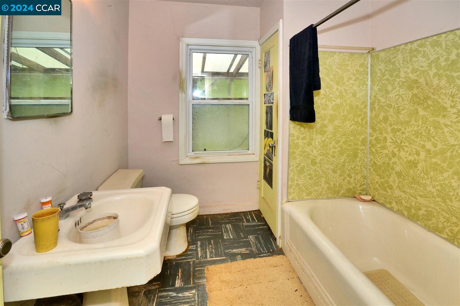 166 Canon Dr