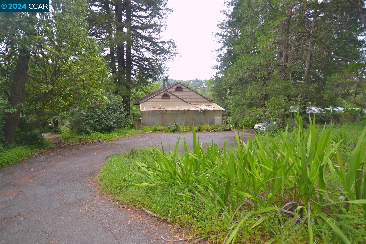 166 Canon Dr
