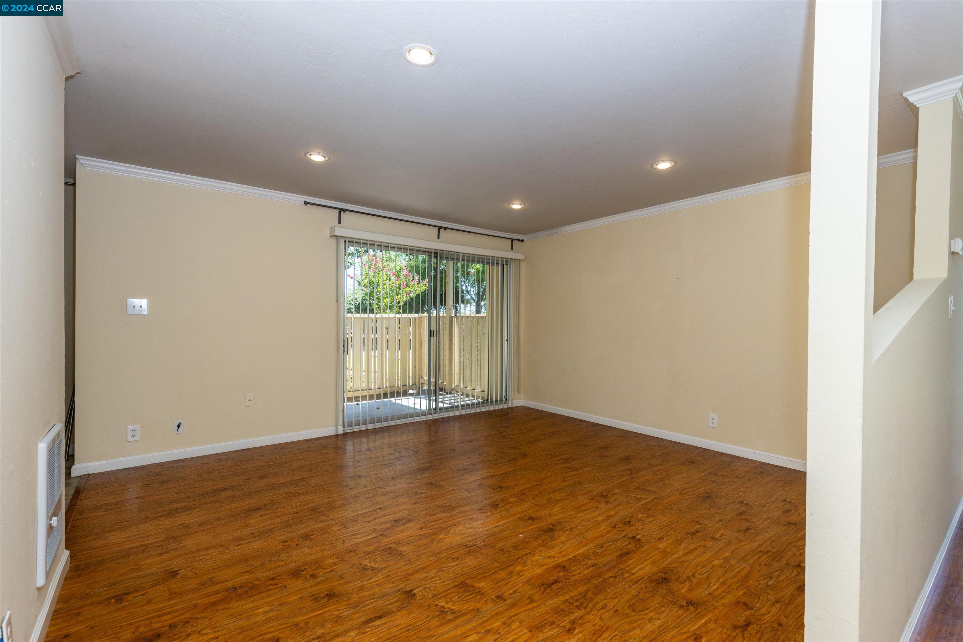 8975 Alcosta Blvd # 139