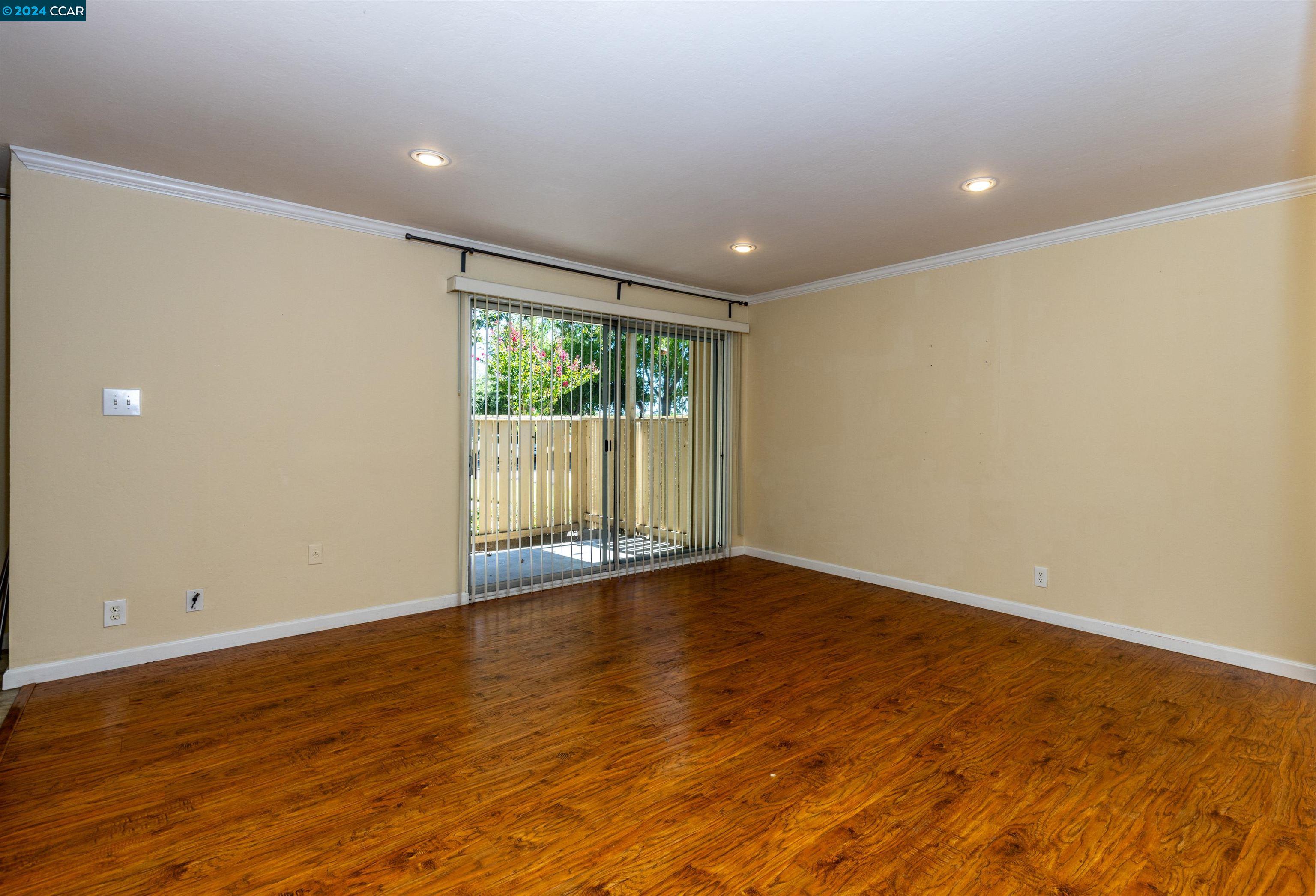 8975 Alcosta Blvd # 139