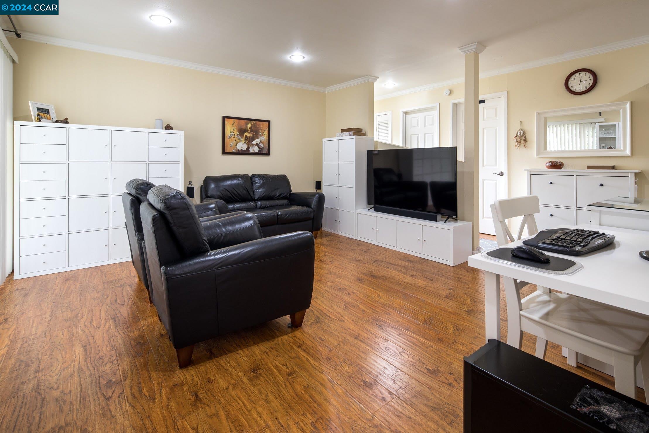 8975 Alcosta Blvd # 139