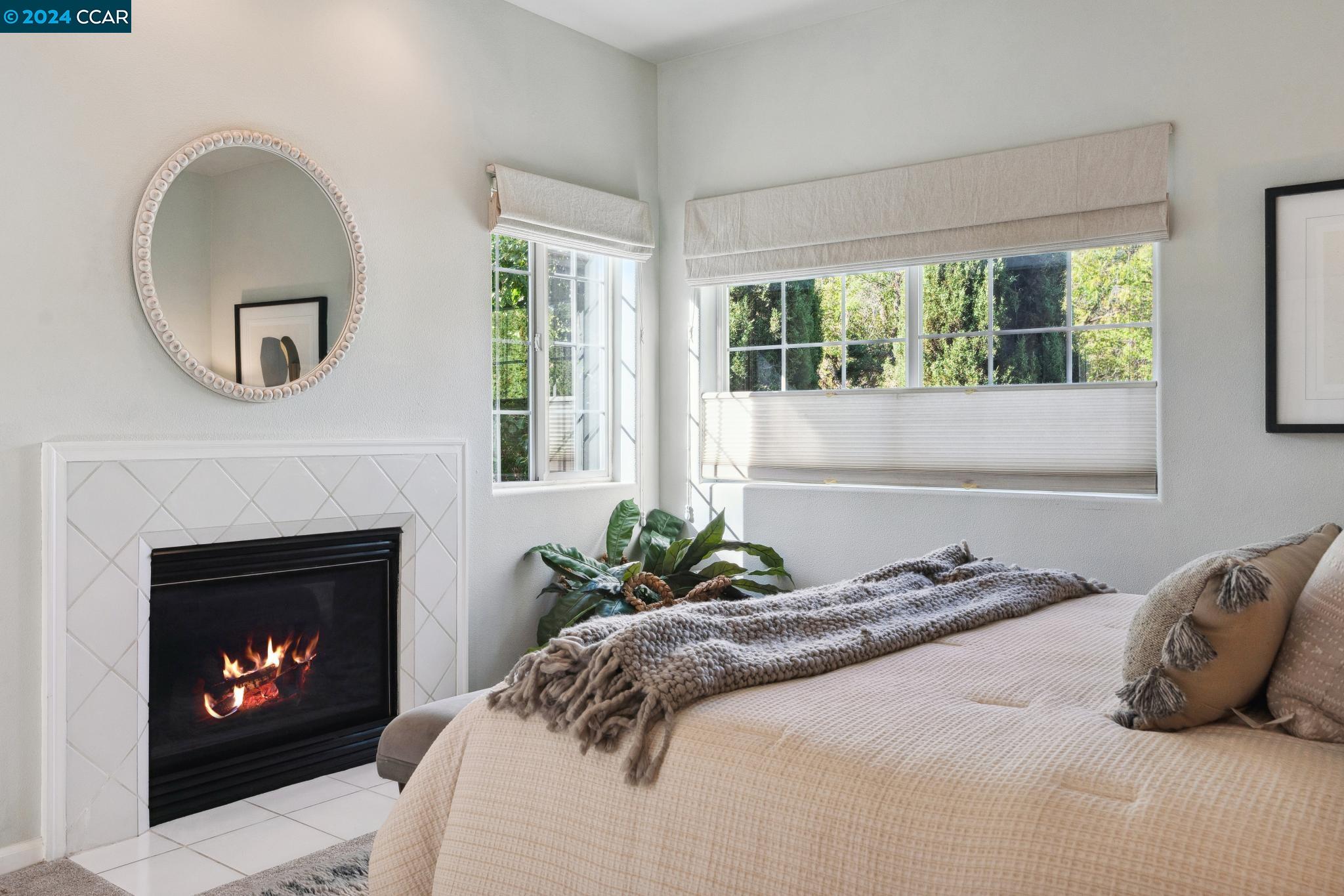 40 Laurel Ct