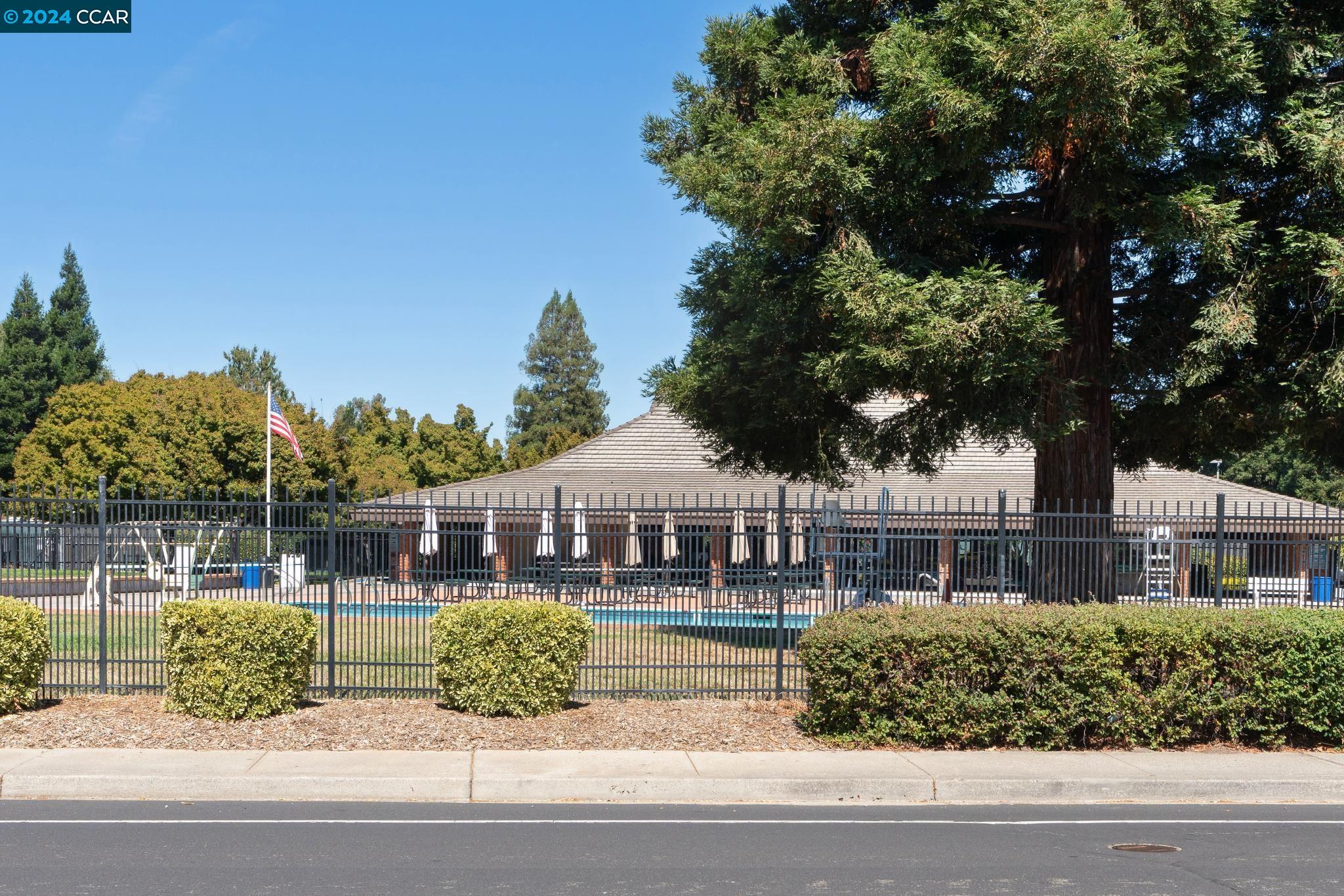 265 Barrett Cir