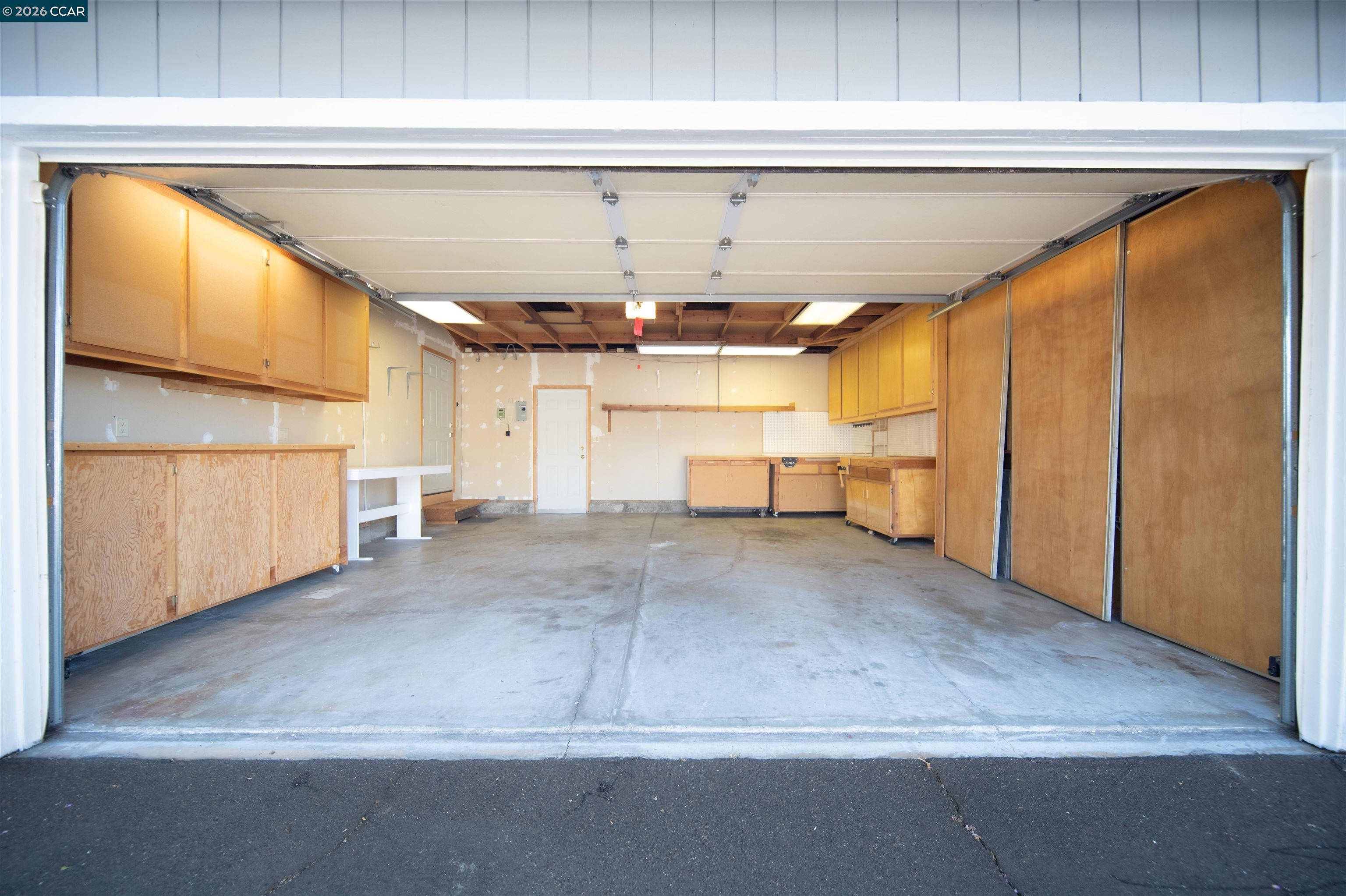 5581 Gonzalez Ct