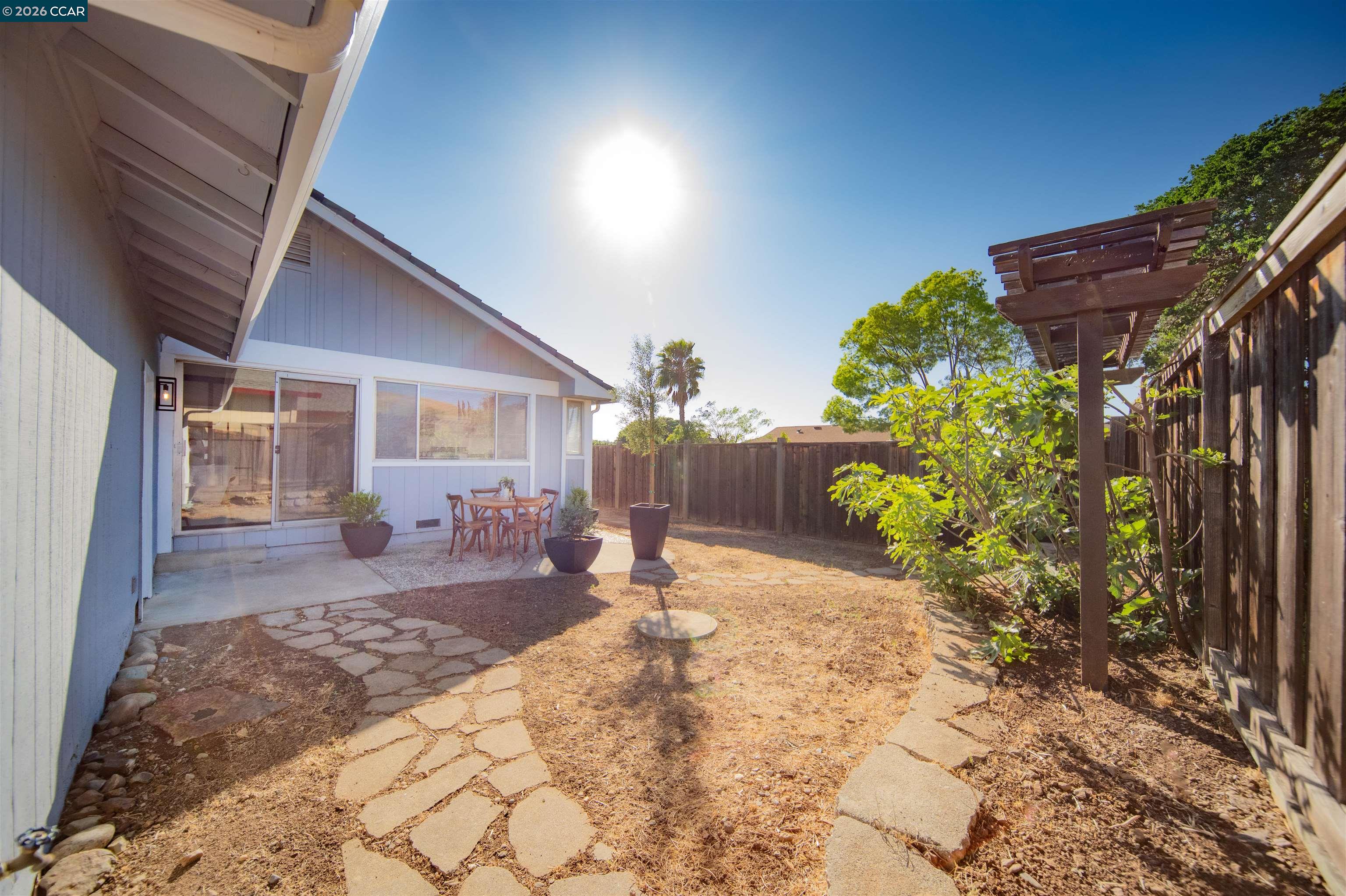 5581 Gonzalez Ct