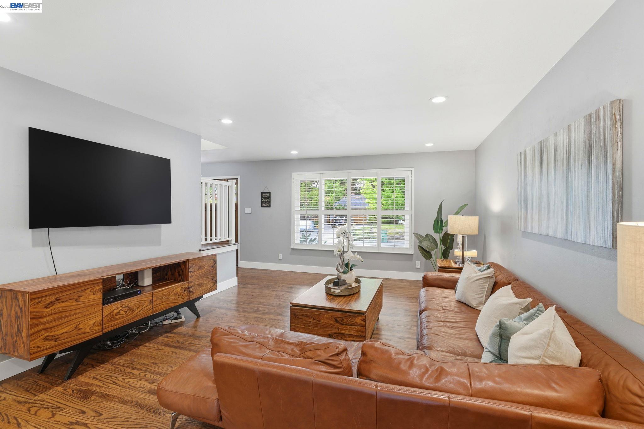 186 Belgian Drive