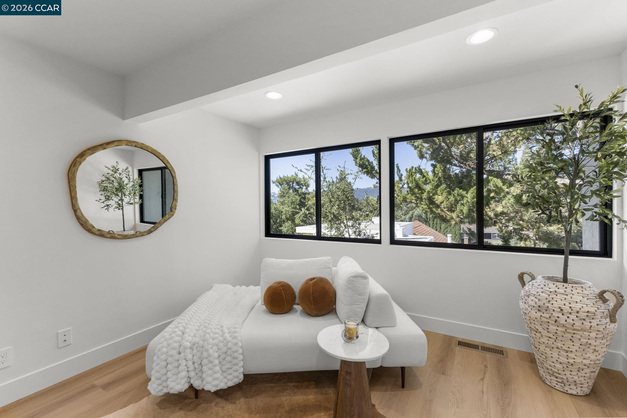 37 Pulido Ct