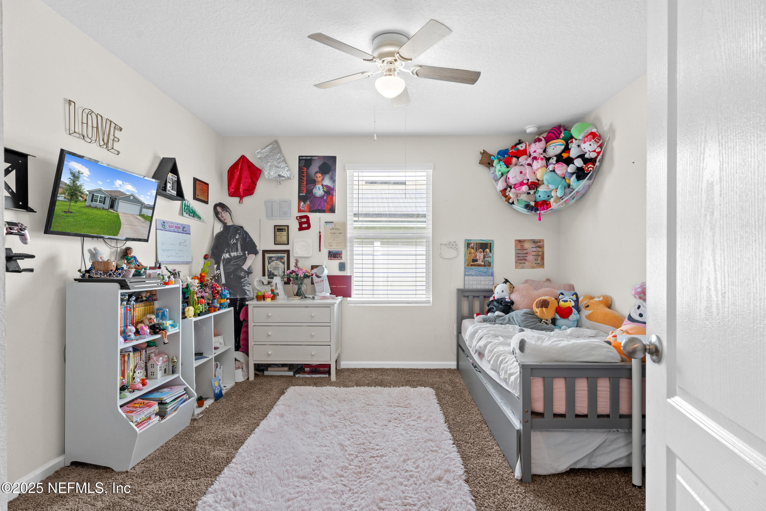 6421 BUCKING BRONCO Drive